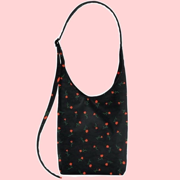 BAGGU Handbags - NWT Baggu Small Nylon Sling